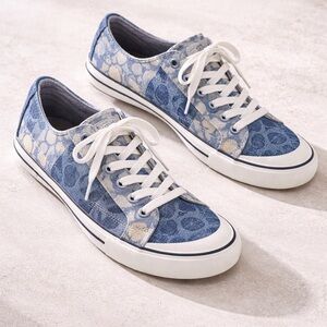 Coach Womens Size 7 Blue Signature Slip On Sneakers Canvas Logo Casual Flats